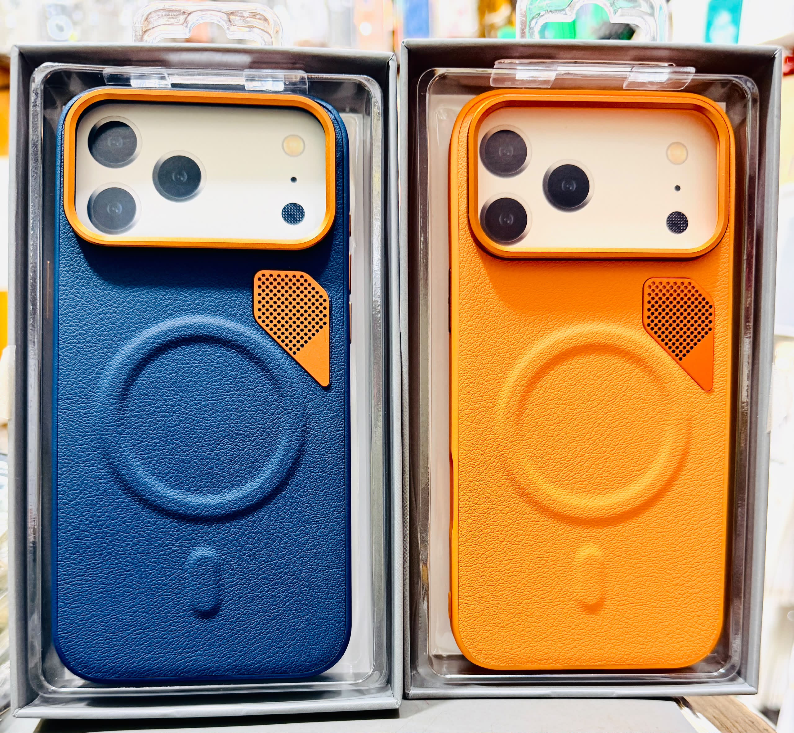Coques Cuir Rétro iPhone 16